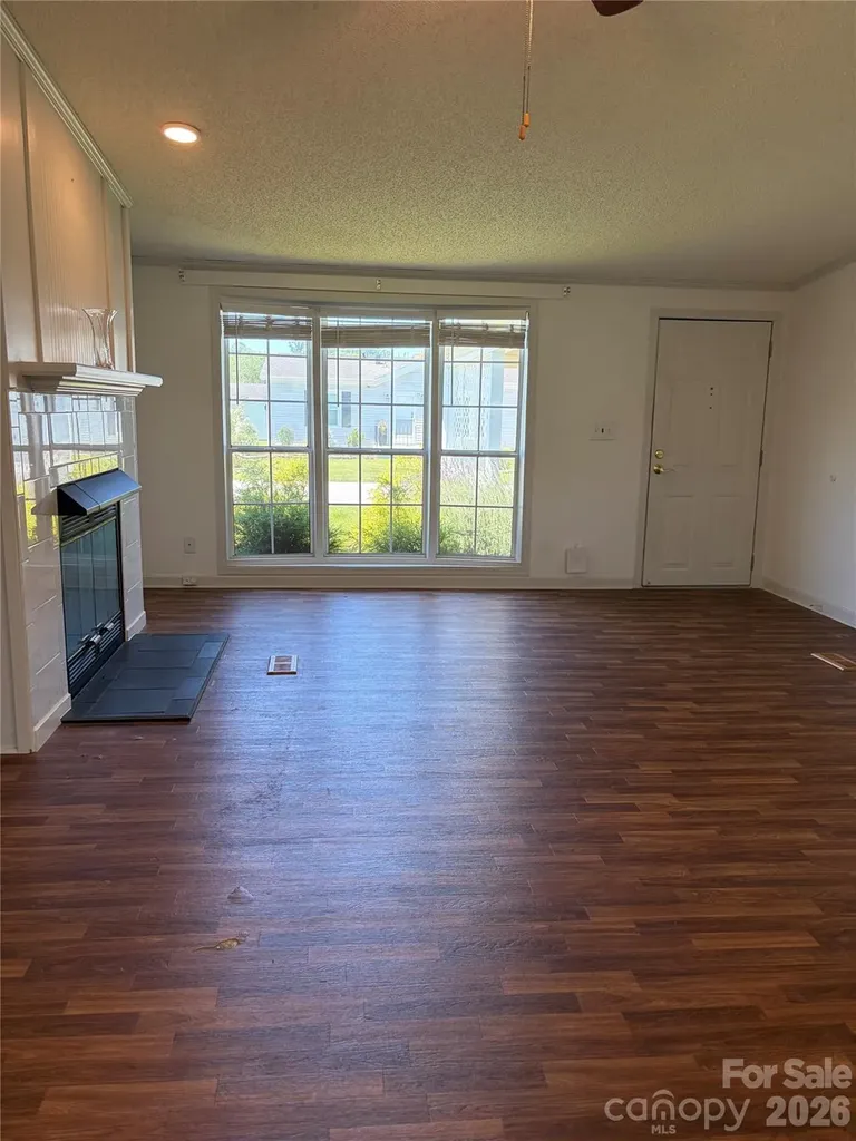 261 White Ash Circle Hendersonville NC 28739