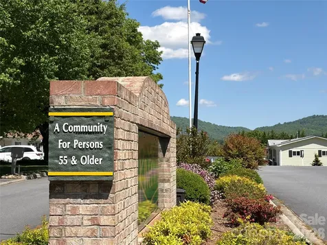 261 White Ash Circle Hendersonville NC 28739