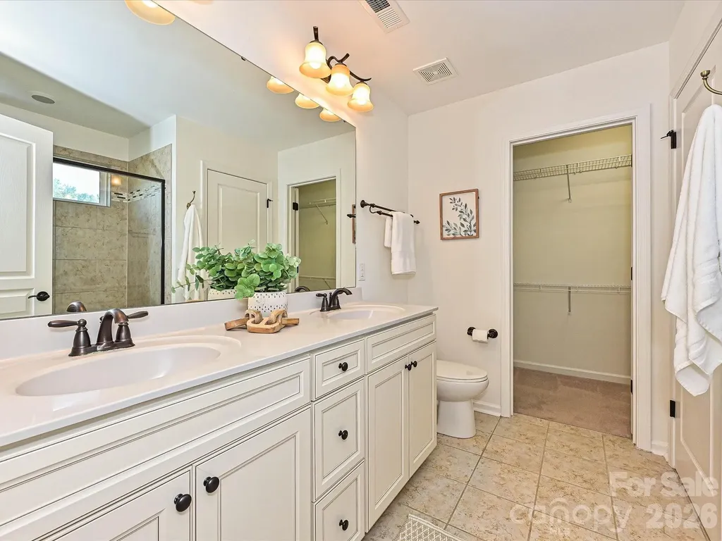 2624 Katy Flyer Avenue Charlotte NC 28210