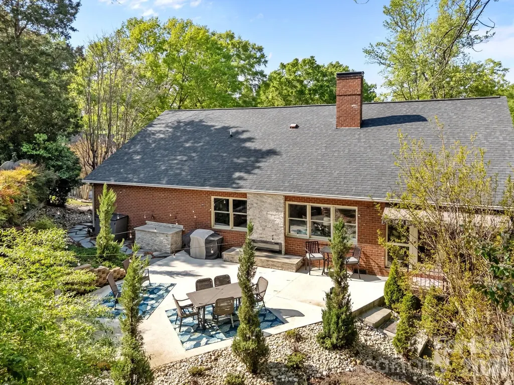 961 Confederate Avenue Salisbury NC 28144