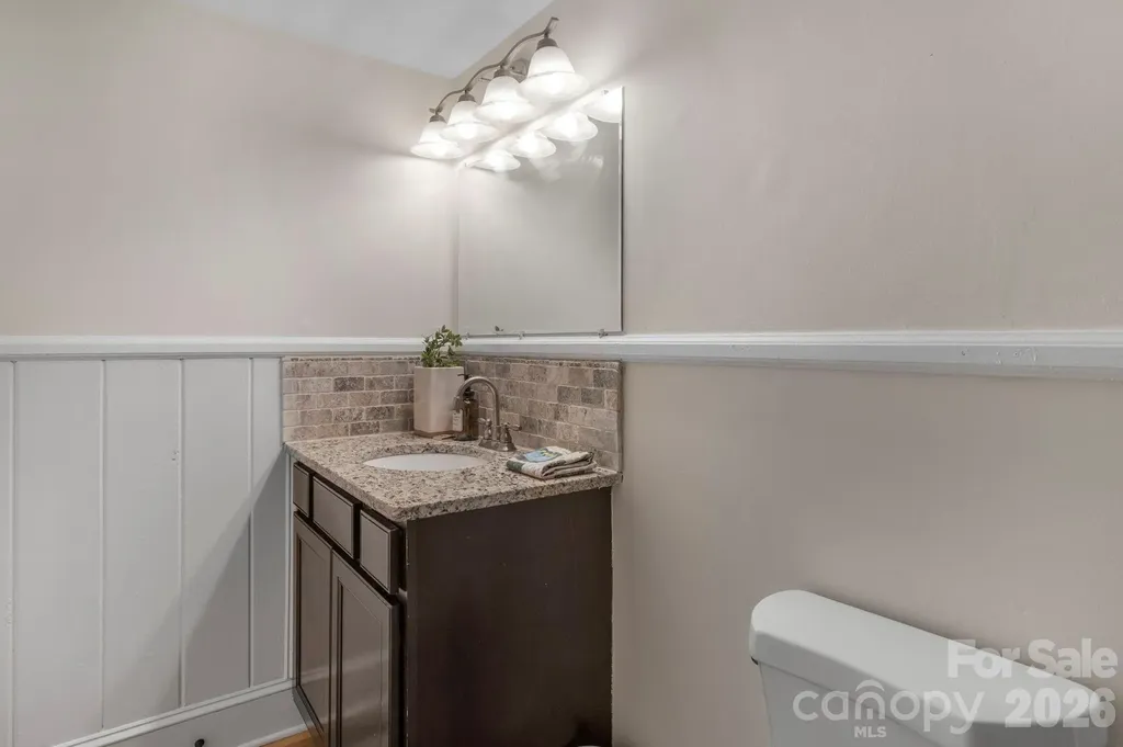 6038 Netherwood Drive Charlotte NC 28210
