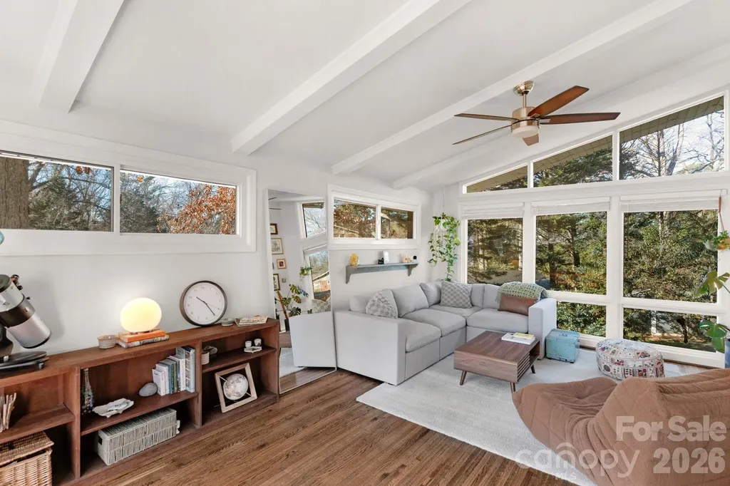 6038 Netherwood Drive Charlotte NC 28210