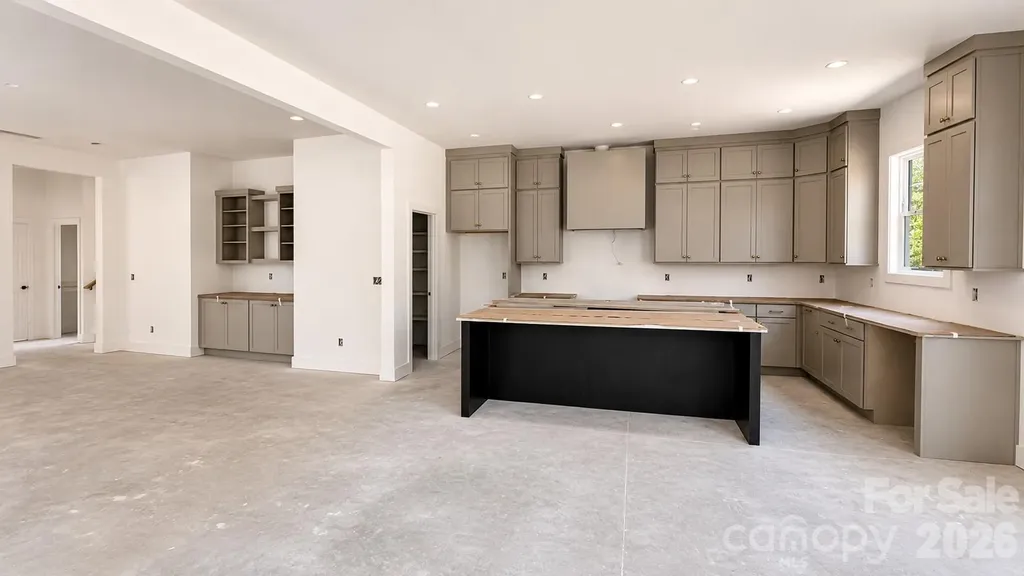 2621 Springway Drive Charlotte NC 28205