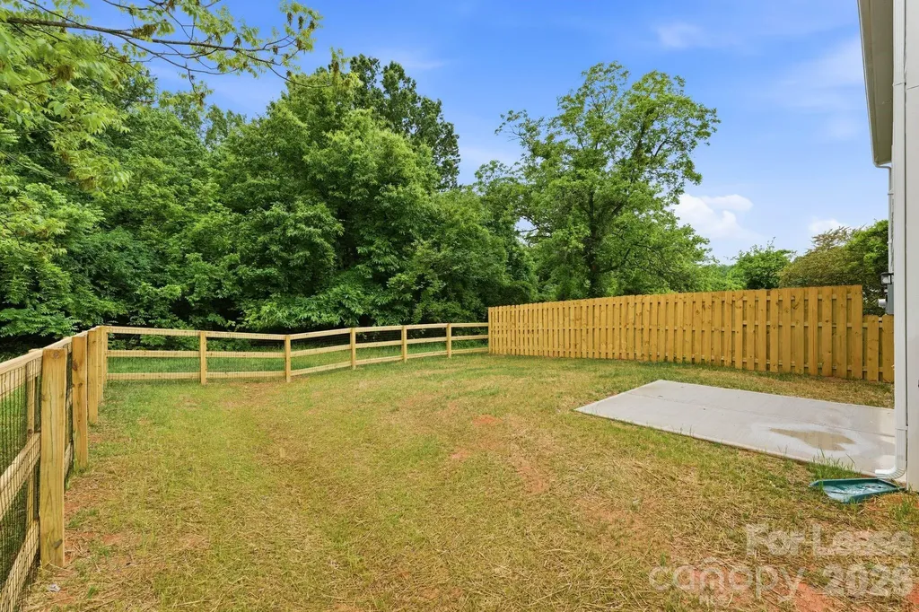 645 Brookwood Street Mooresville NC 28115