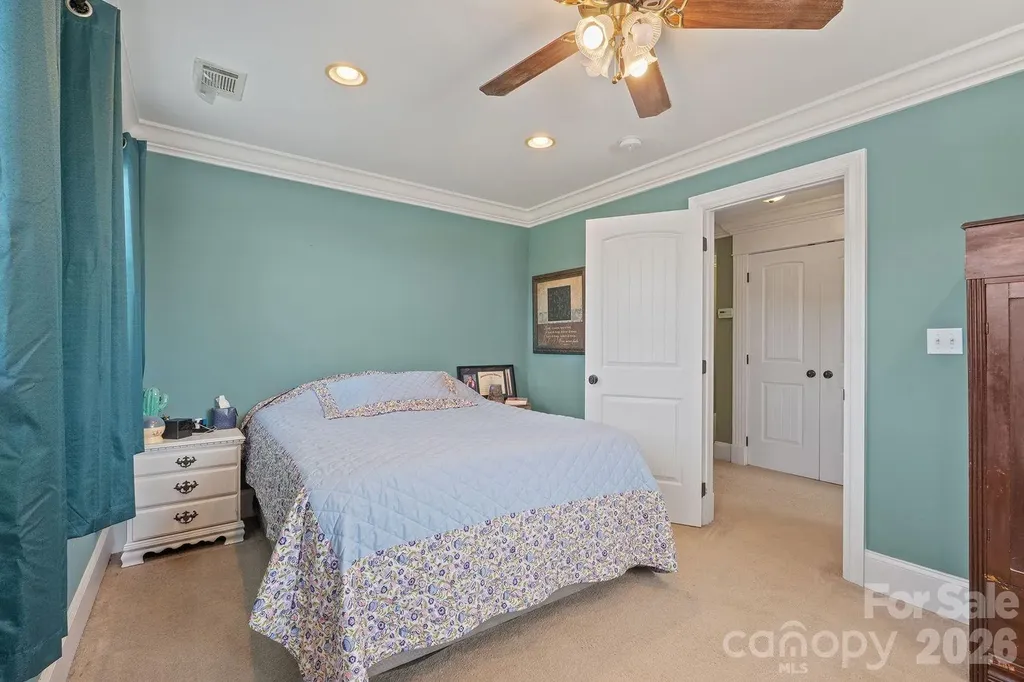 809 New Sterling Road Stony Point NC 28678