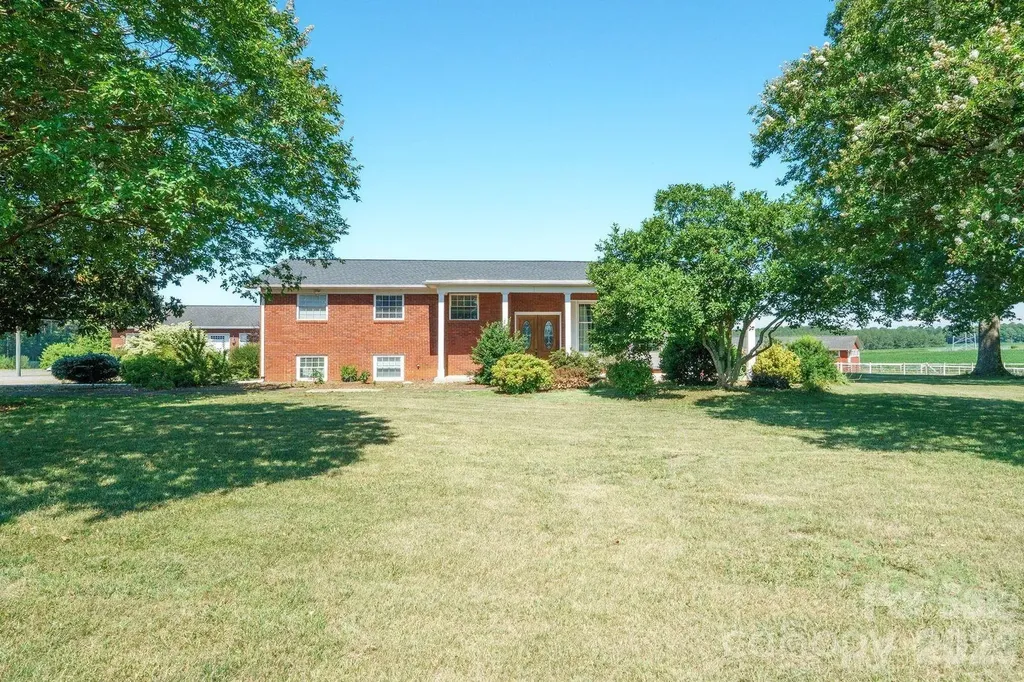 809 New Sterling Road Stony Point NC 28678