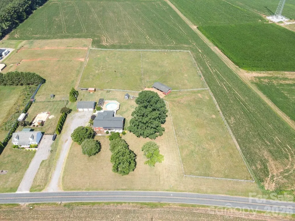 809 New Sterling Road Stony Point NC 28678