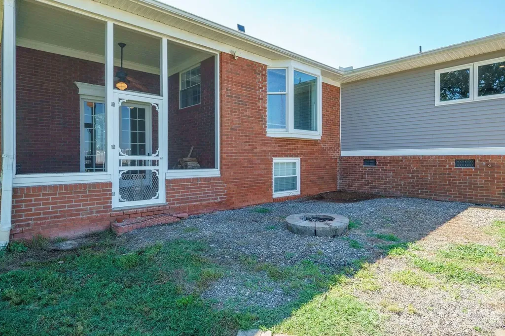 809 New Sterling Road Stony Point NC 28678