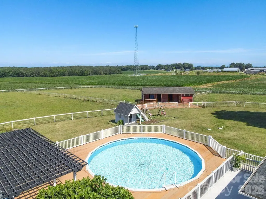 809 New Sterling Road Stony Point NC 28678