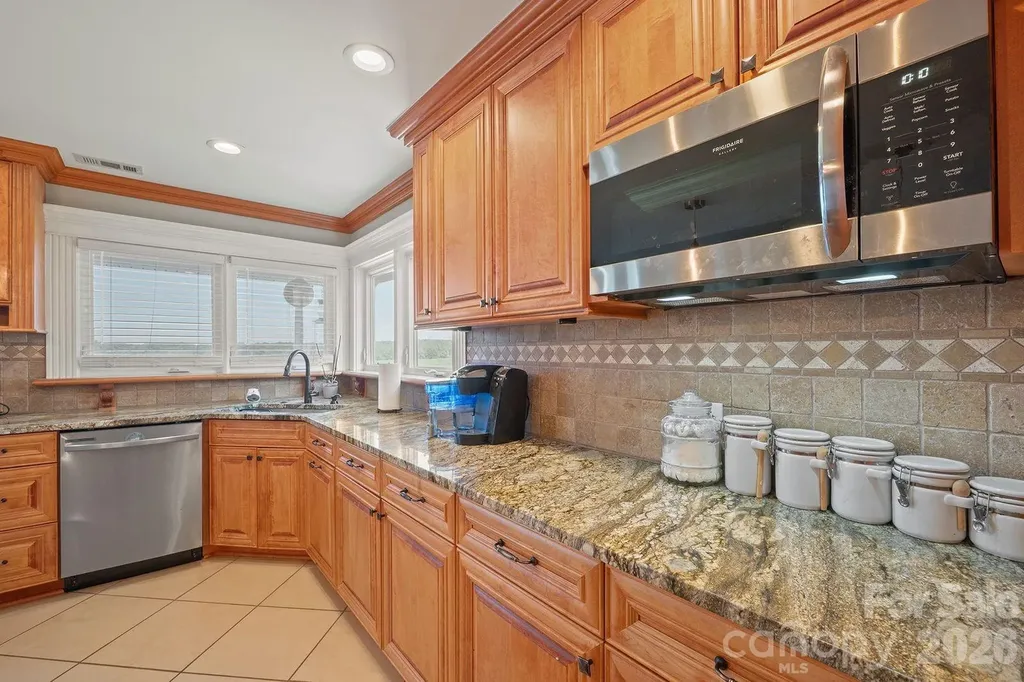 809 New Sterling Road Stony Point NC 28678
