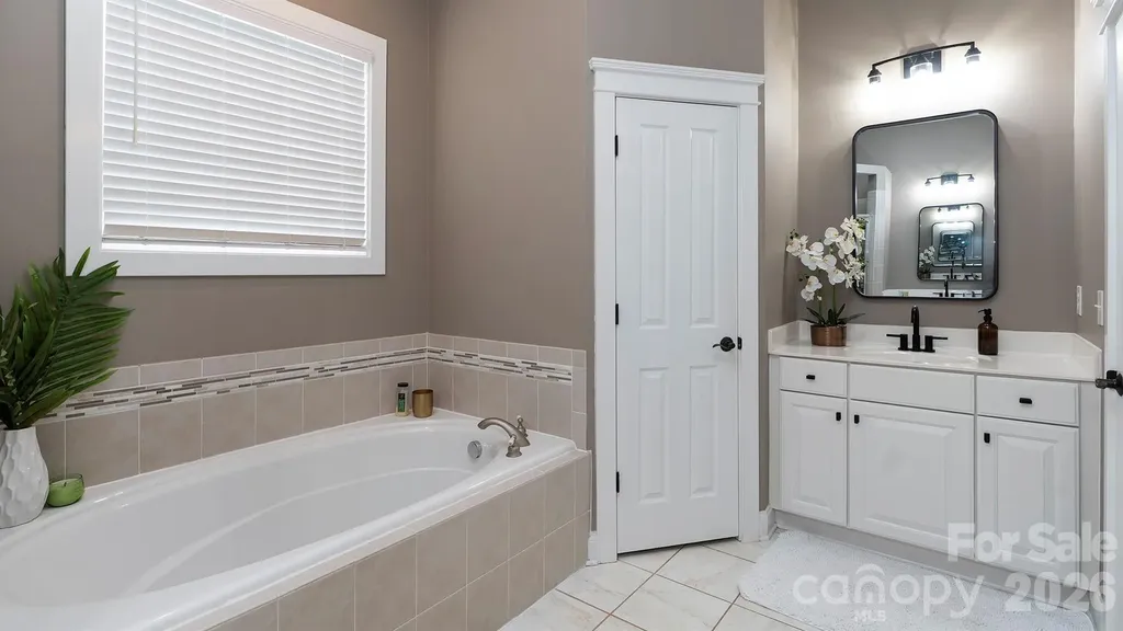 14125 Bankside Drive Huntersville NC 28078
