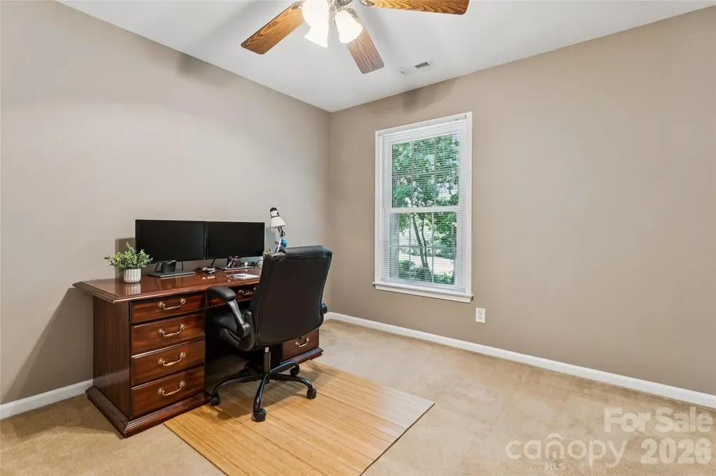 5529 Fairvista Drive Charlotte NC 28269