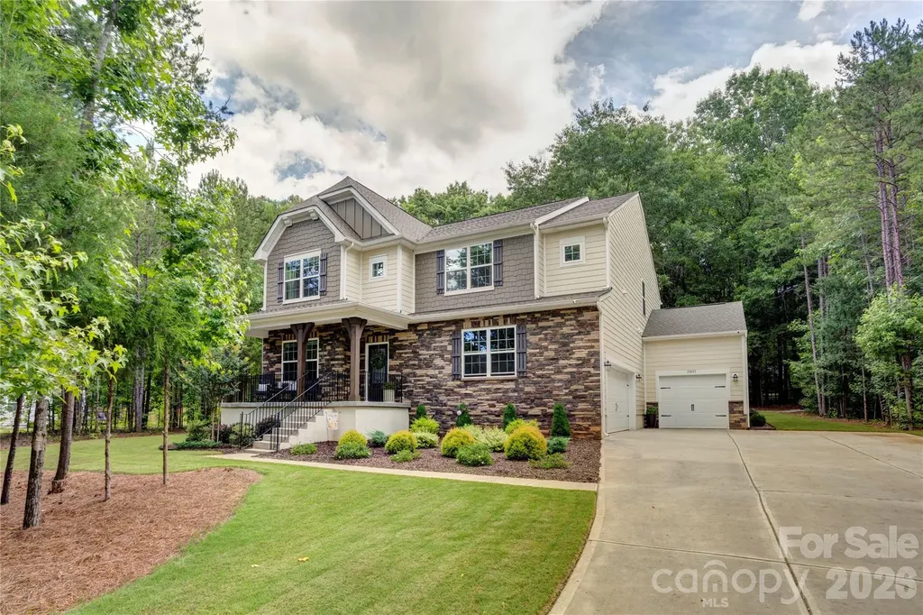13033 Cinnamon Fern Lane Charlotte NC 28227