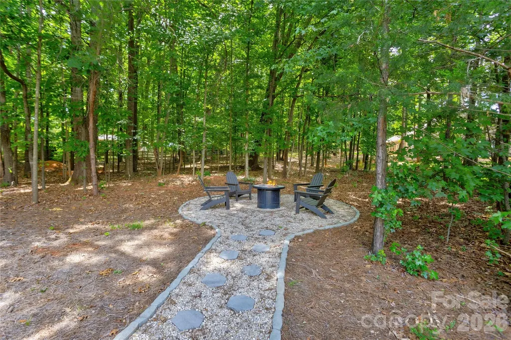 13033 Cinnamon Fern Lane Charlotte NC 28227