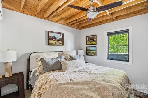224 Rosenwald Lane Brevard NC 28712
