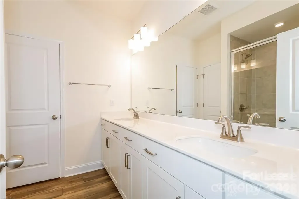 342 S Freeland Place Charlotte NC 28271