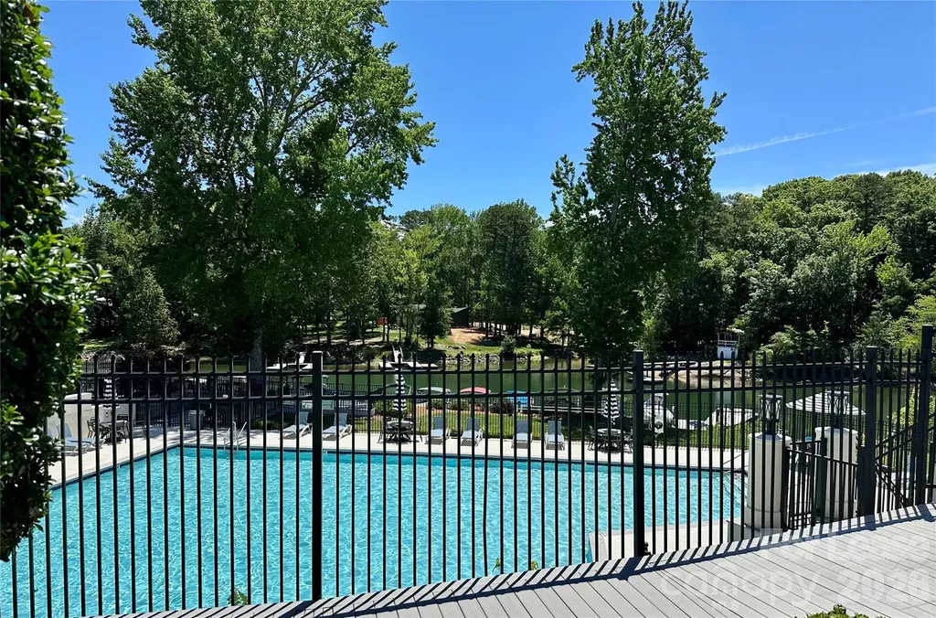 2148 Sail Pointe Lane Denver NC 28037