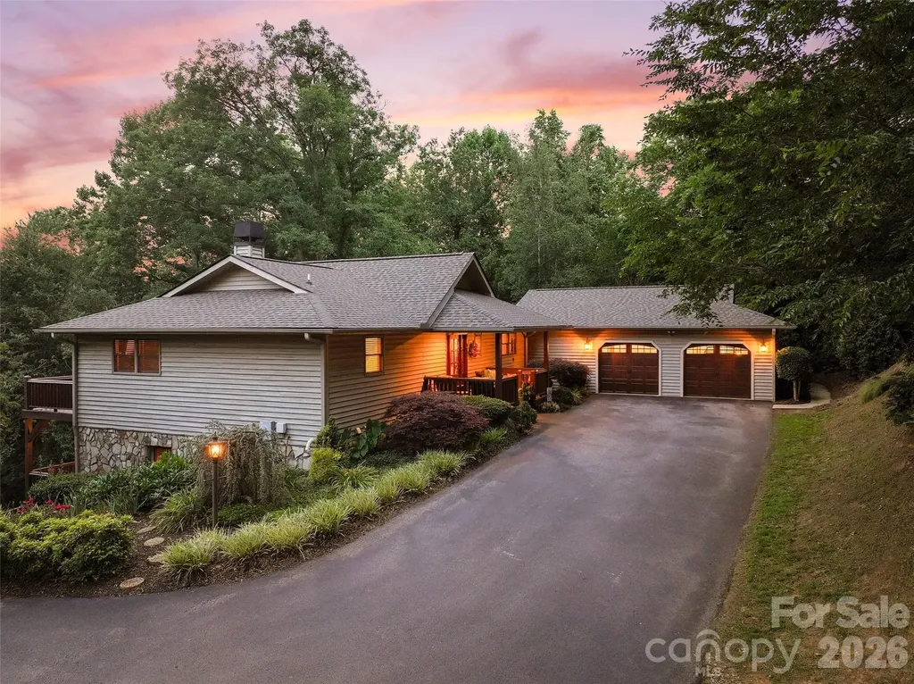 359 Saddlebrook Lane Clyde NC 28721
