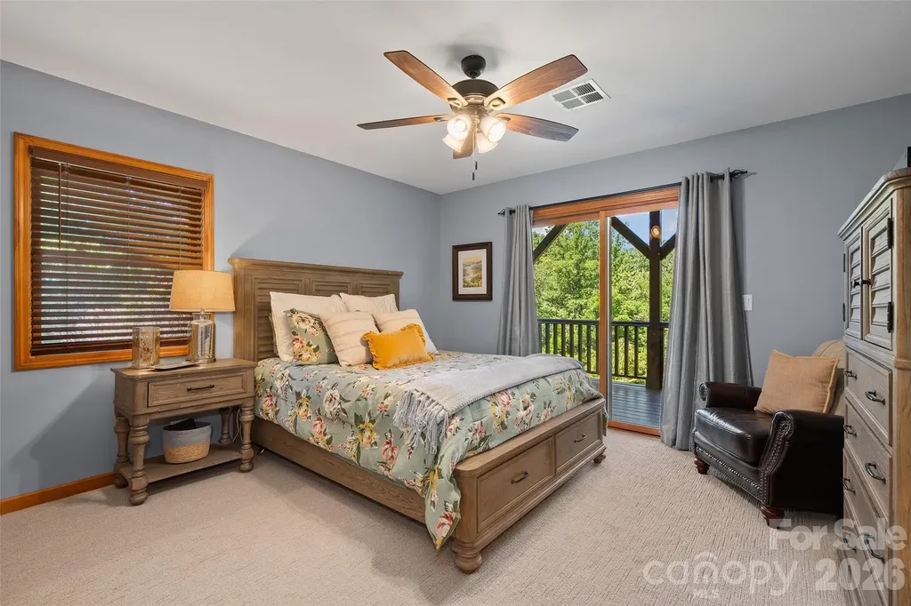359 Saddlebrook Lane Clyde NC 28721