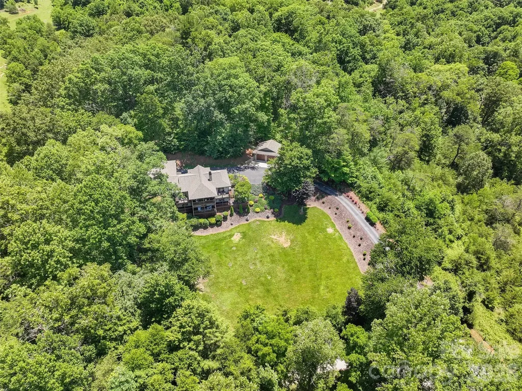 359 Saddlebrook Lane Clyde NC 28721