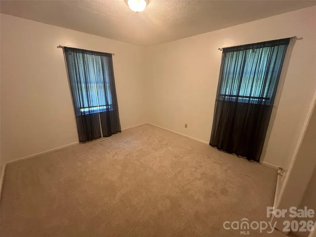 2919 Shell Avenue Valdese NC 28690