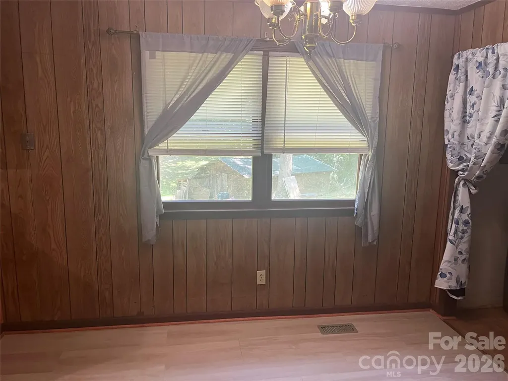 2919 Shell Avenue Valdese NC 28690