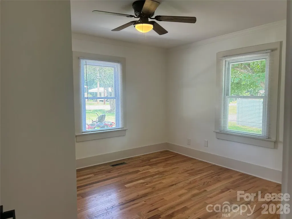 914 Linwood Road Kings Mountain NC 28086