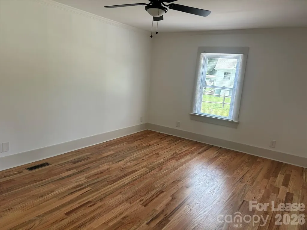 914 Linwood Road Kings Mountain NC 28086