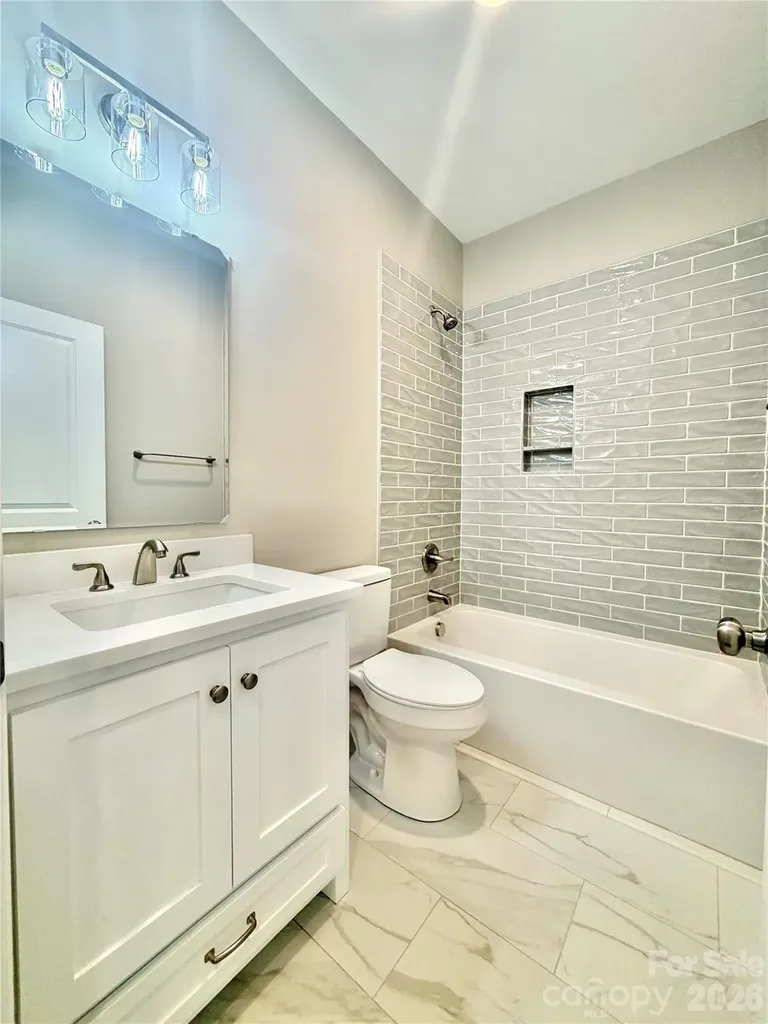 263 C I Chapman Court Taylorsville NC 28681