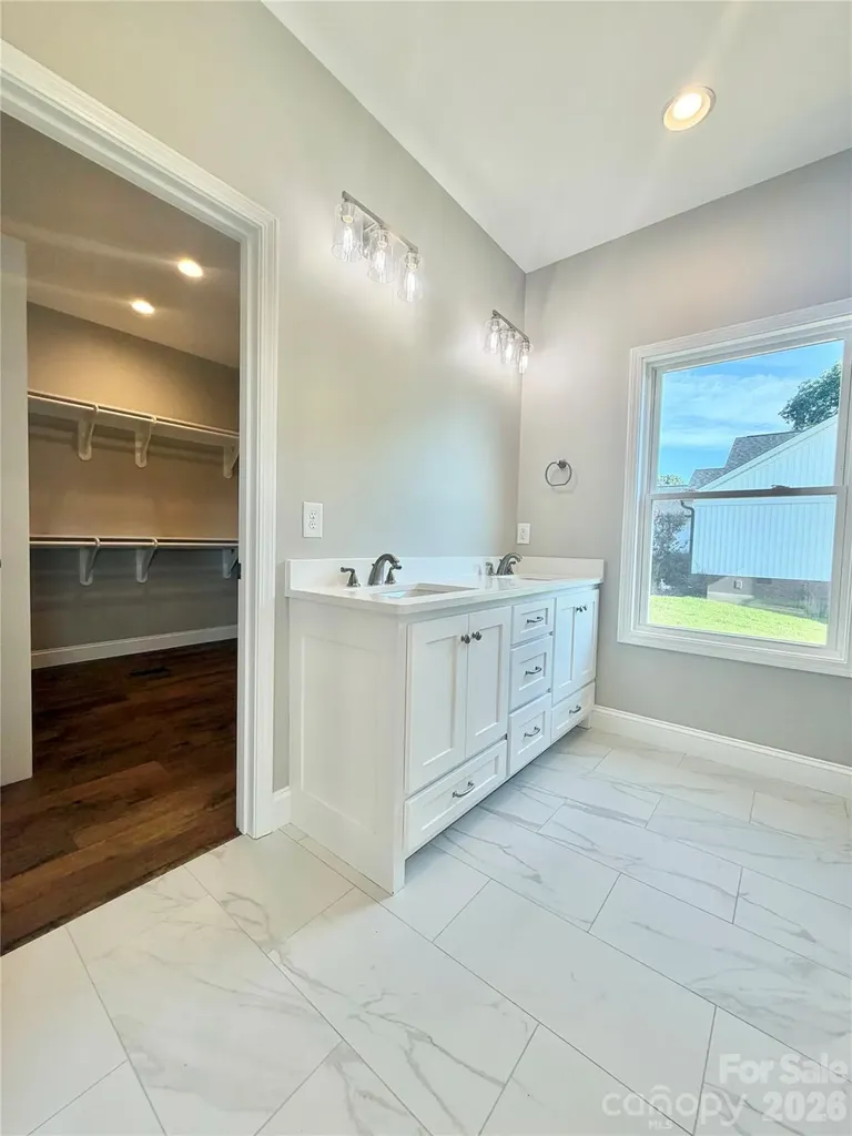 263 C I Chapman Court Taylorsville NC 28681