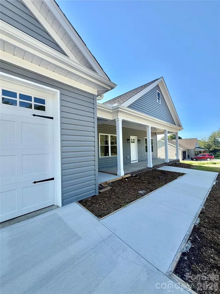 263 C I Chapman Court Taylorsville NC 28681