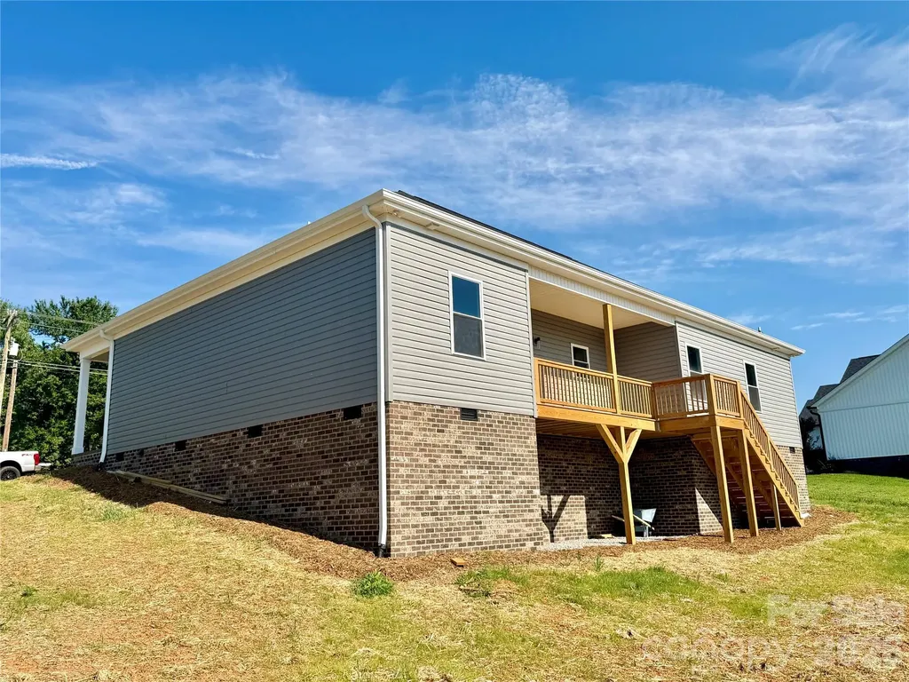 263 C I Chapman Court Taylorsville NC 28681