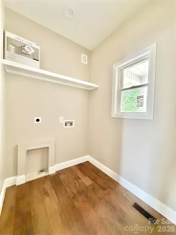 263 C I Chapman Court Taylorsville NC 28681