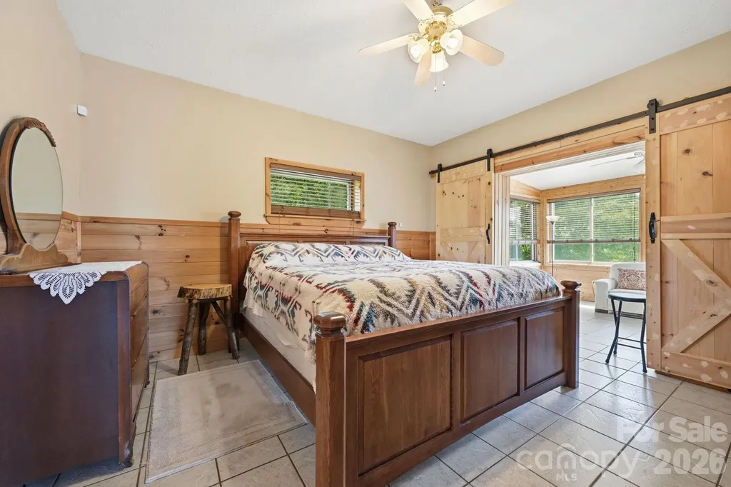 605 Valley View Drive Purlear NC 28665