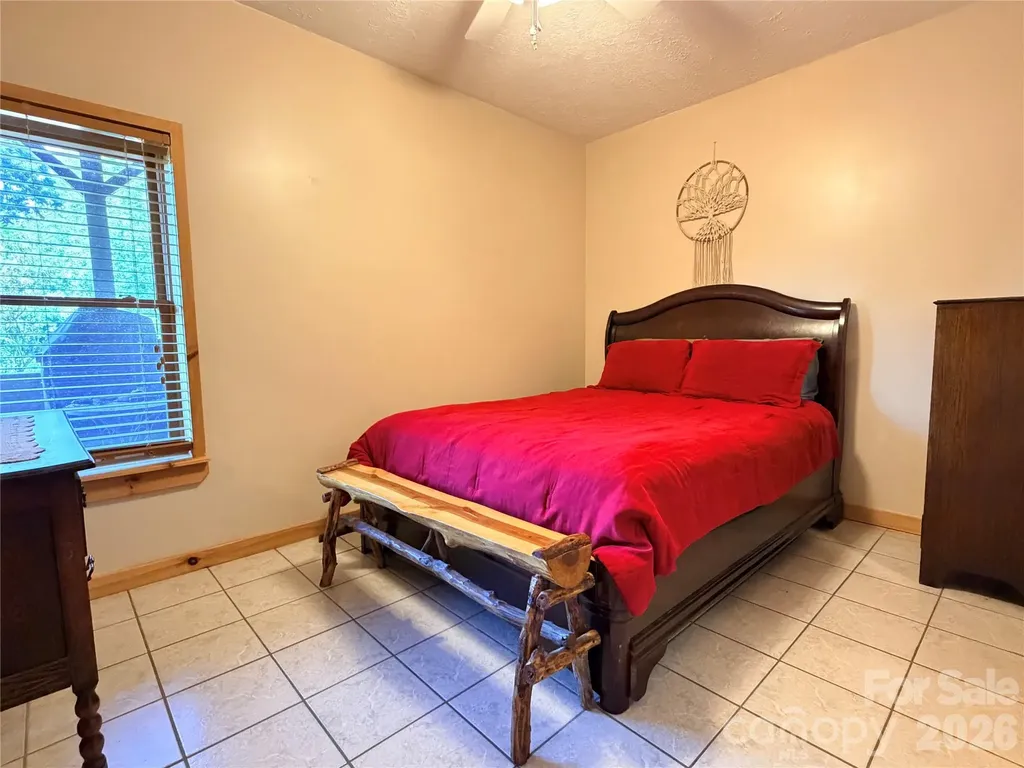605 Valley View Drive Purlear NC 28665