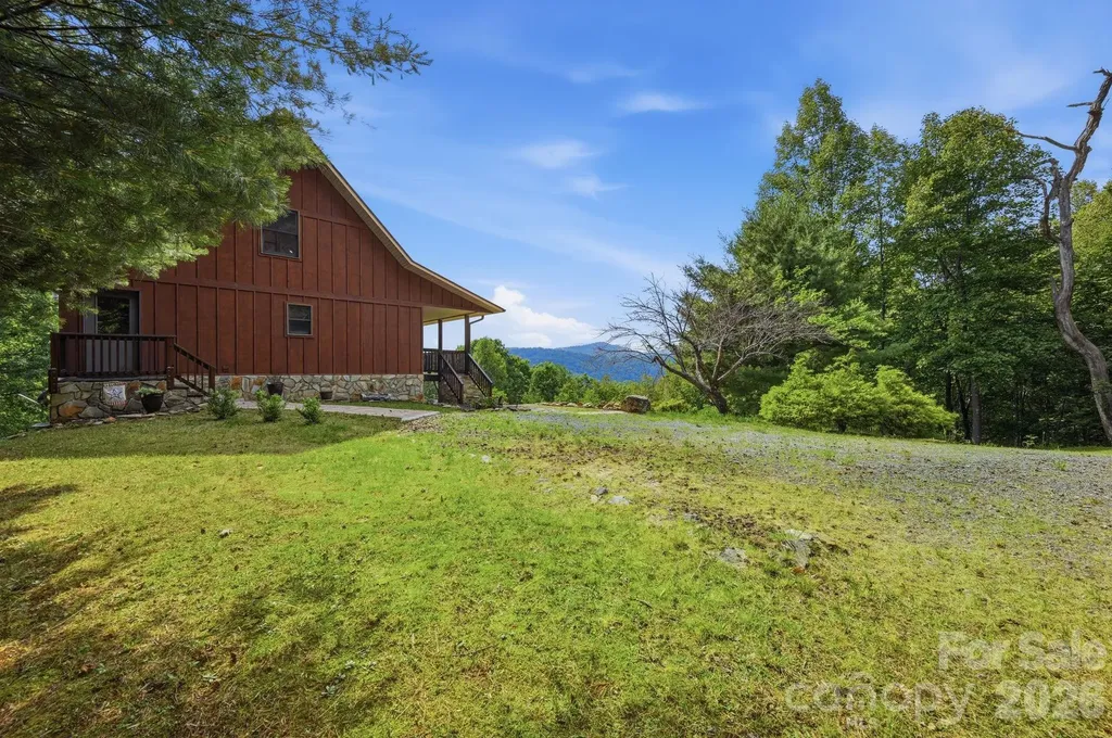605 Valley View Drive Purlear NC 28665