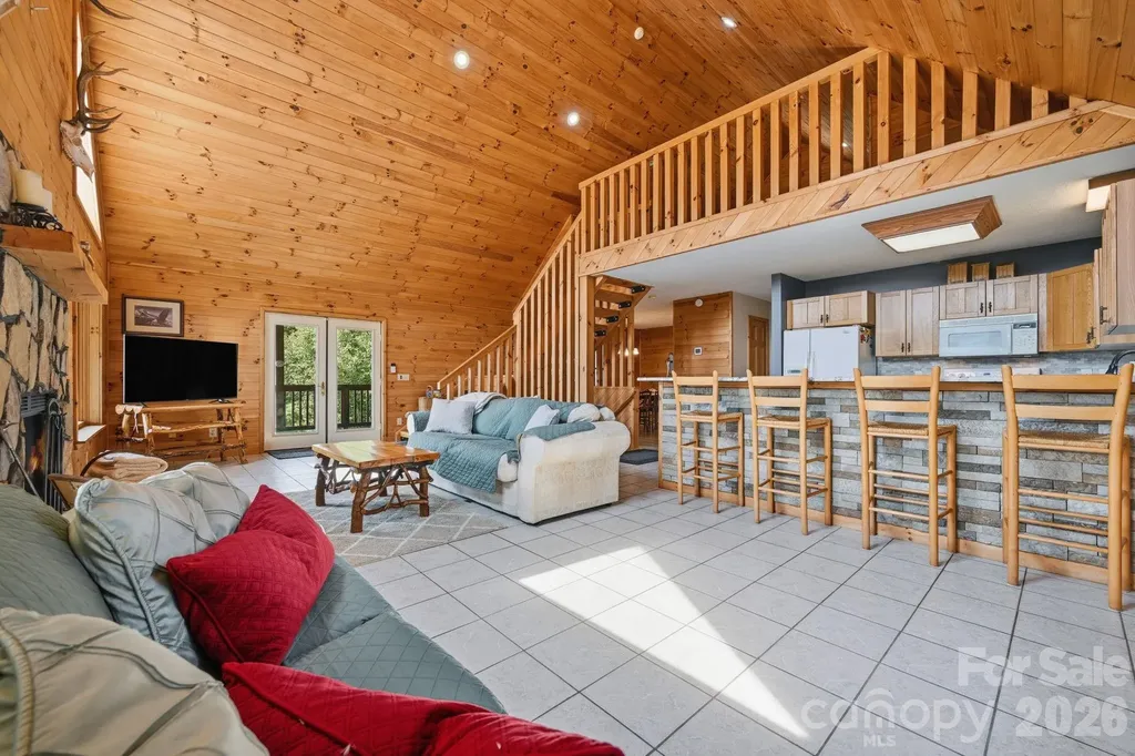 605 Valley View Drive Purlear NC 28665