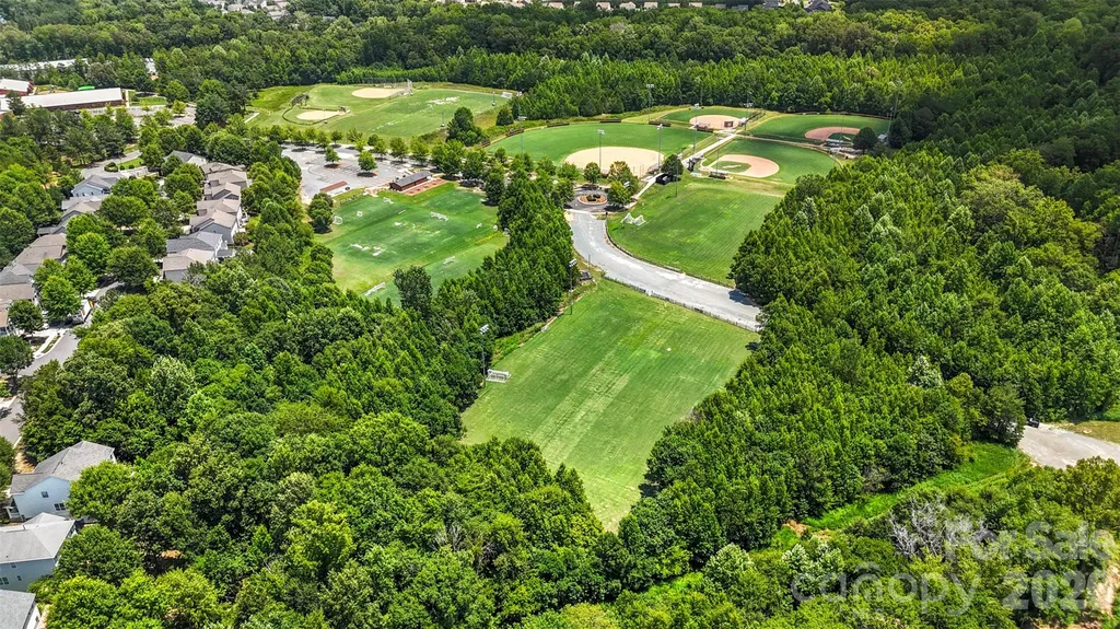 1016 Arbury Way Waxhaw NC 28173