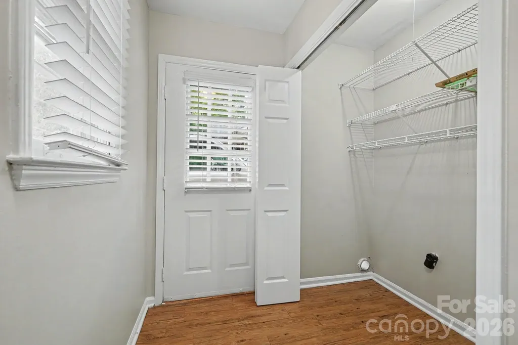 8904 Brown Oak Court Charlotte NC 28227