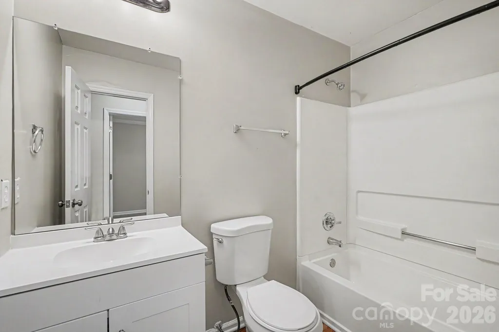 8904 Brown Oak Court Charlotte NC 28227