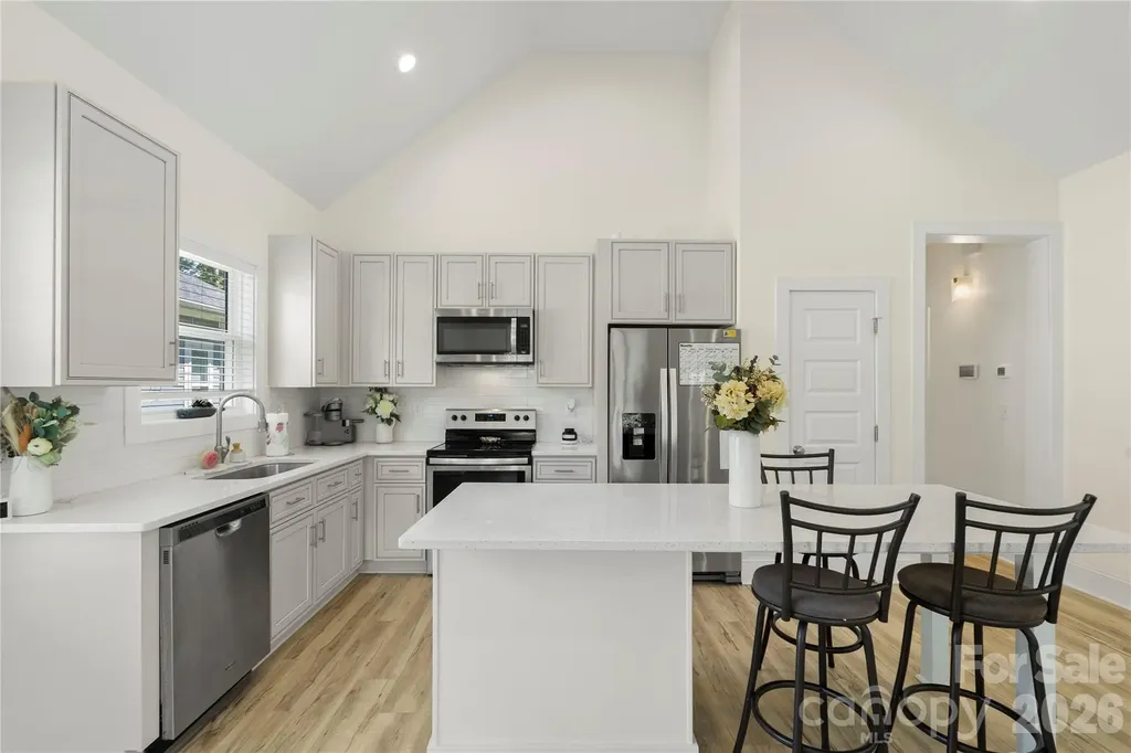 1613 Newcastle Street Charlotte NC 28216