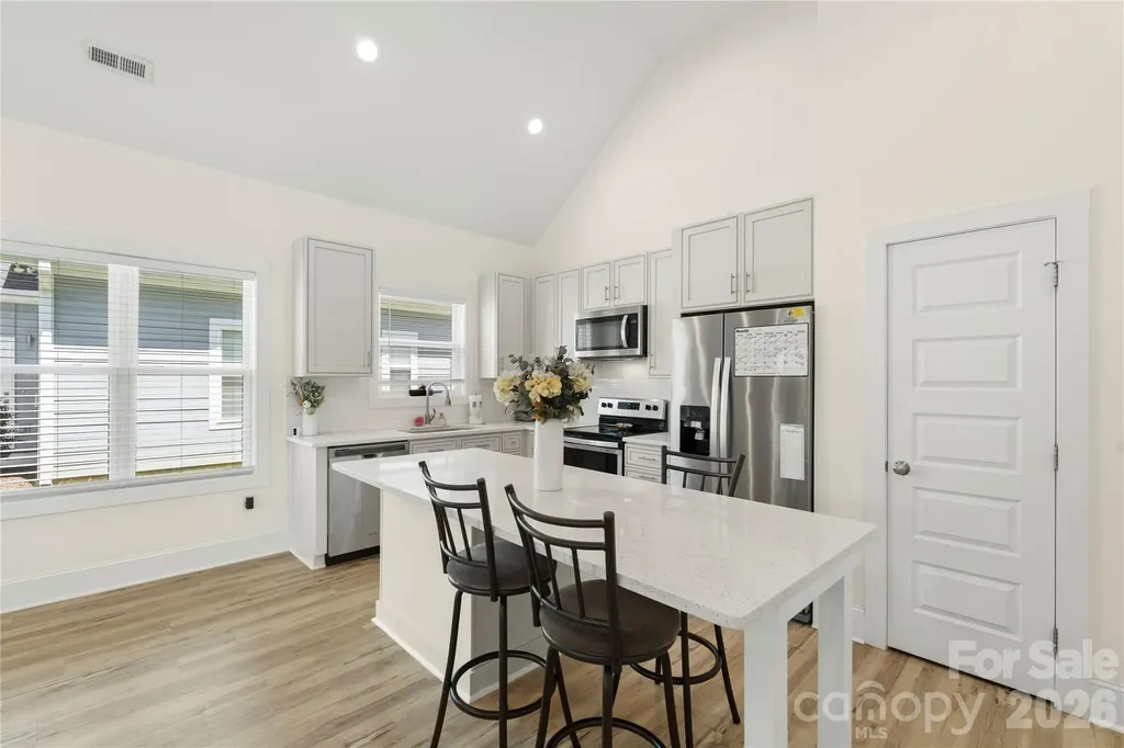 1613 Newcastle Street Charlotte NC 28216