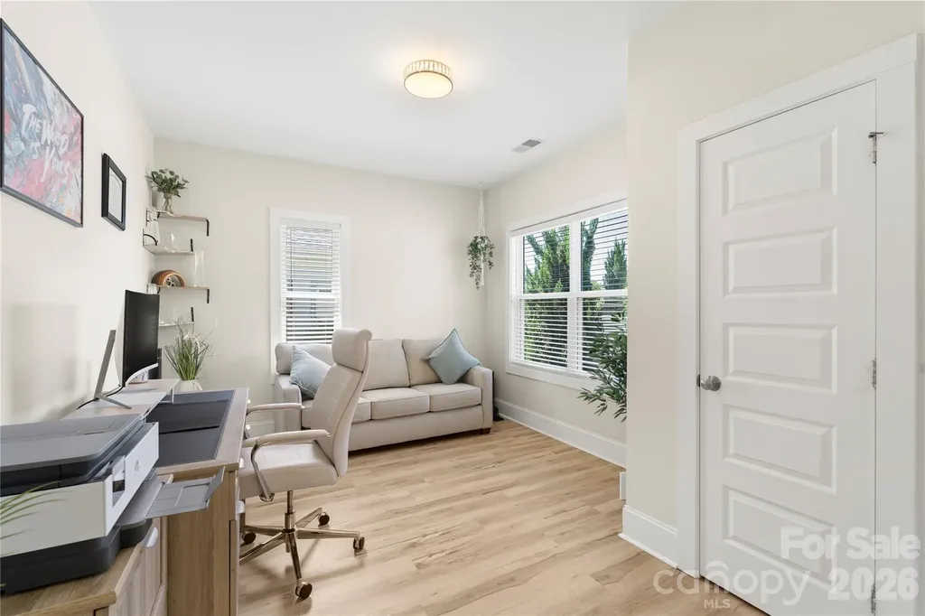 1613 Newcastle Street Charlotte NC 28216