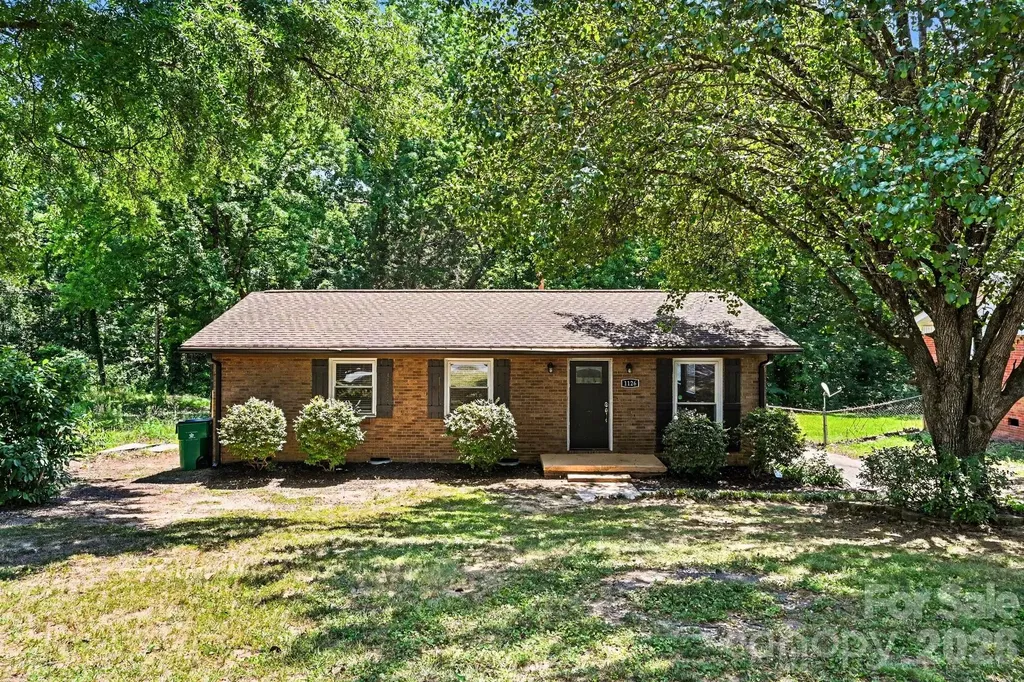 1126 Claremont Road Charlotte NC 28214
