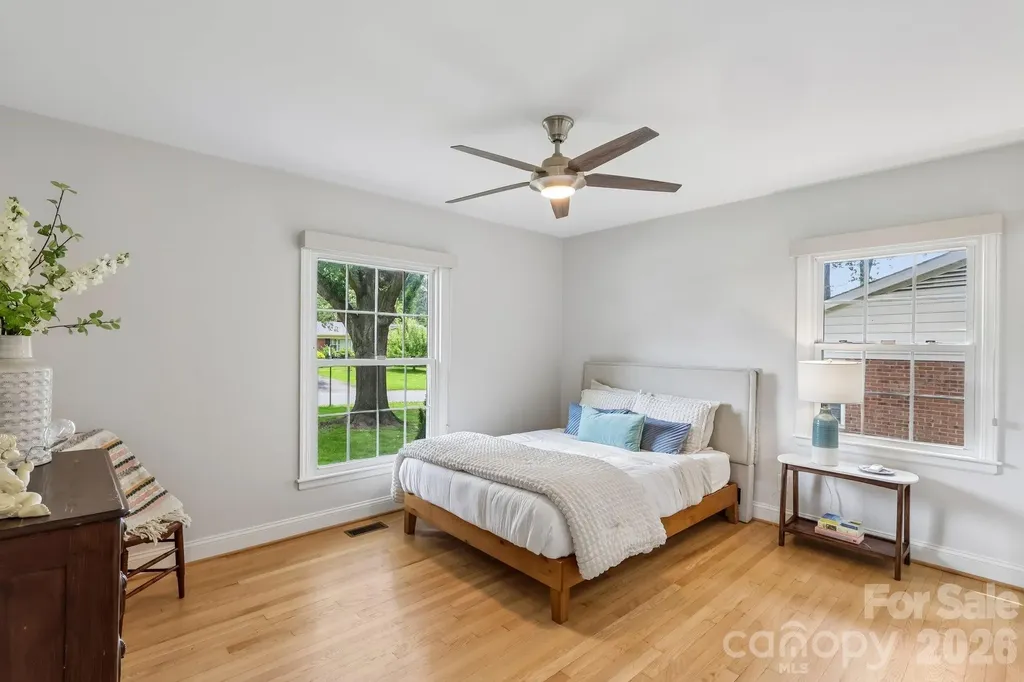 1315 Holmes Drive Charlotte NC 28209