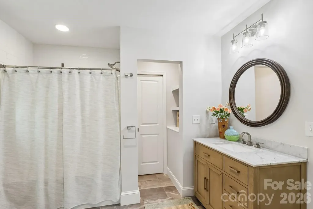 1315 Holmes Drive Charlotte NC 28209