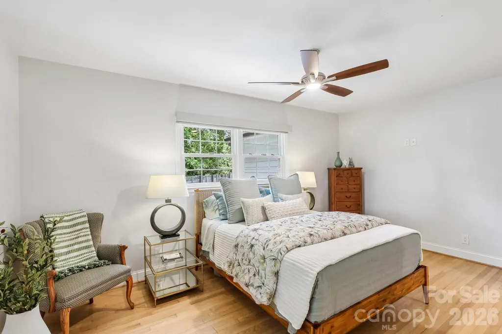 1315 Holmes Drive Charlotte NC 28209