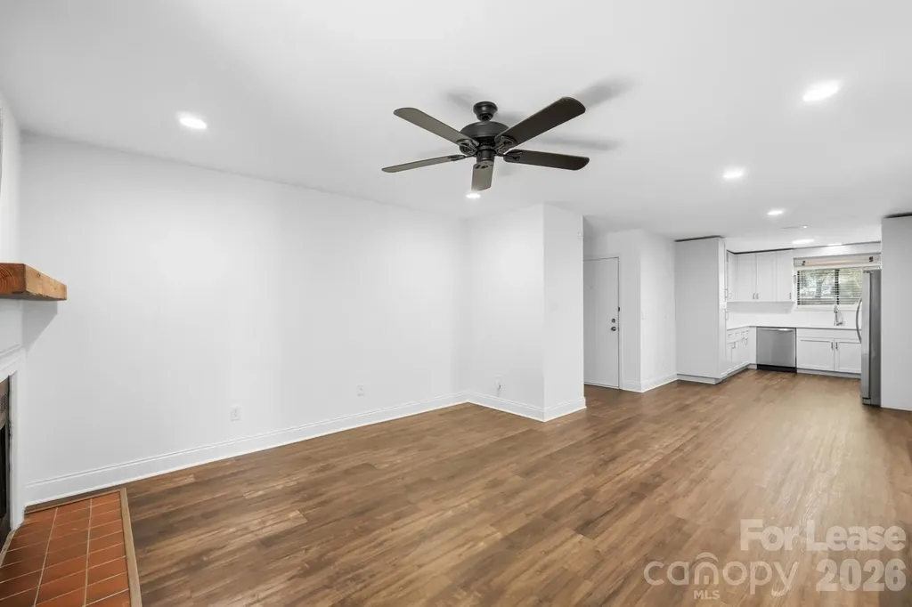 2900 Heathstead Place Charlotte NC 28210