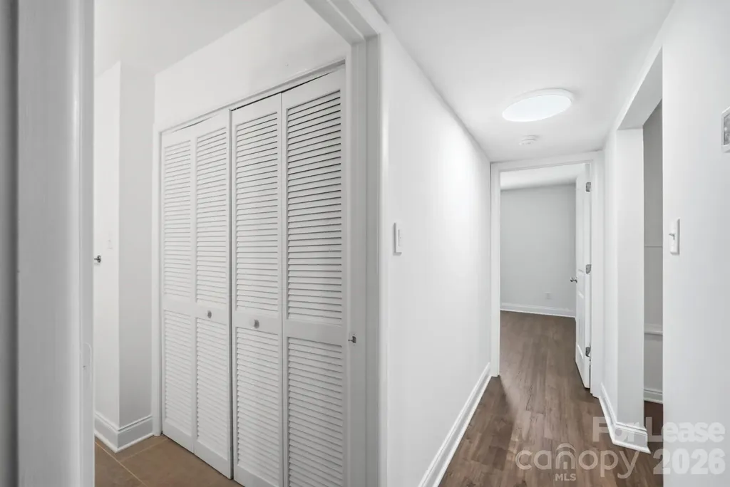 2900 Heathstead Place Charlotte NC 28210