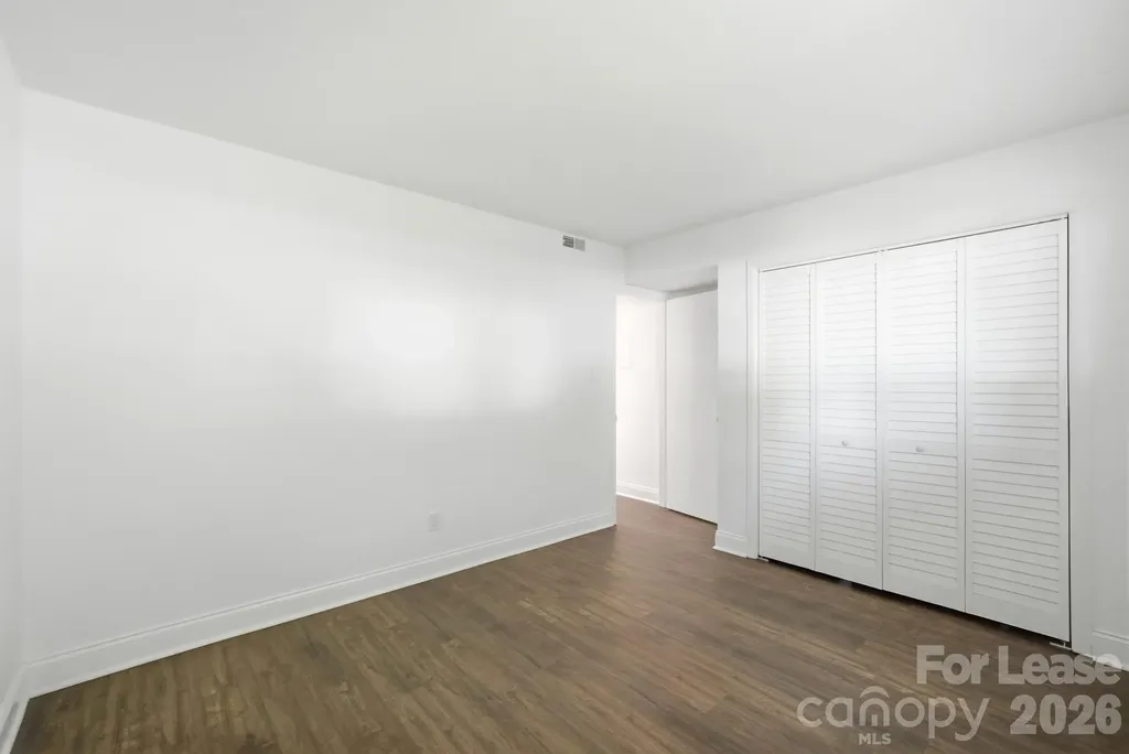 2900 Heathstead Place Charlotte NC 28210